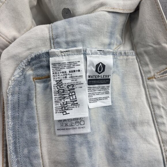 Levis Womens Ex-Boyfriend Trucker Jacket With Floral Back Embroidery Small, Whit - Picture 15 of 15